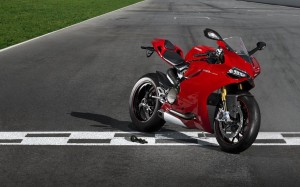 Ducati_Panigale_1199_S_Finish_Line