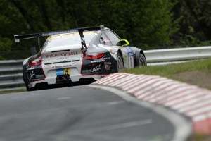 24h-Nurburgring-2012-Porsche-4